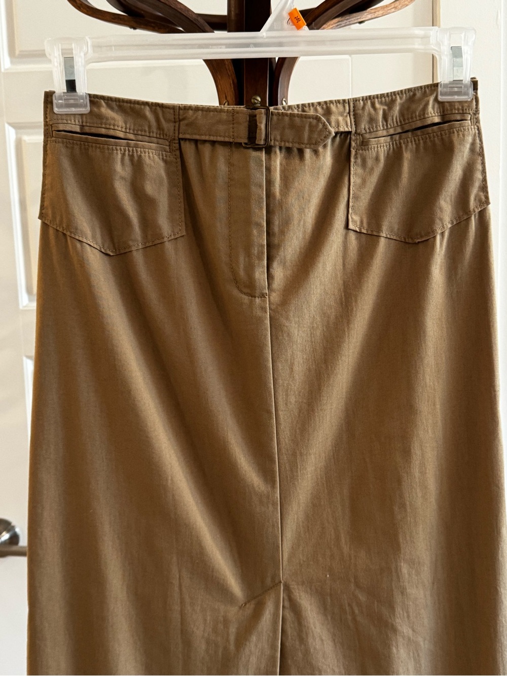 Ann Taylor LOFT Stretch Tan Midi Skirt Size 2 Neutral Minimalist Career Chic